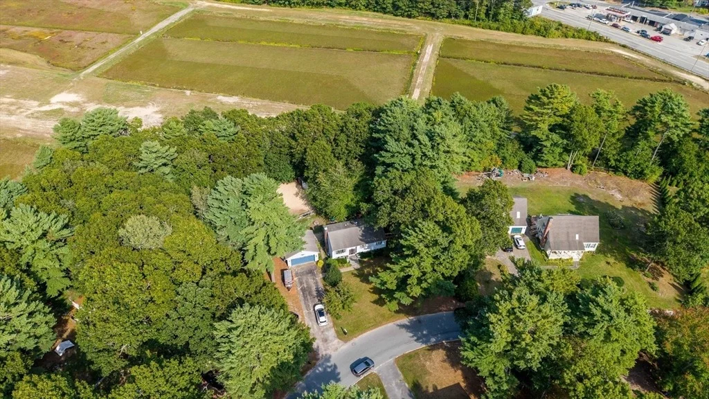 Photo of 21 Windsor Dr.