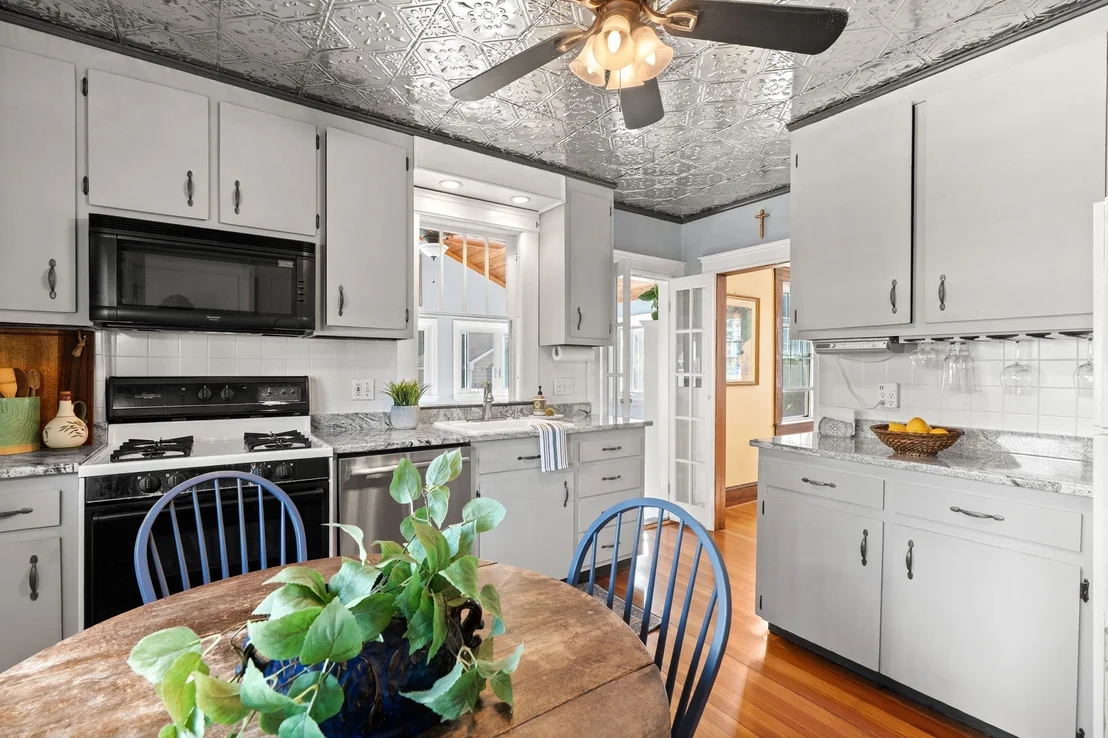 Photo of 132 Luce St