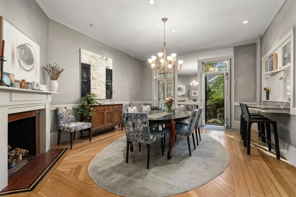 Photo of 236 Walnut Street