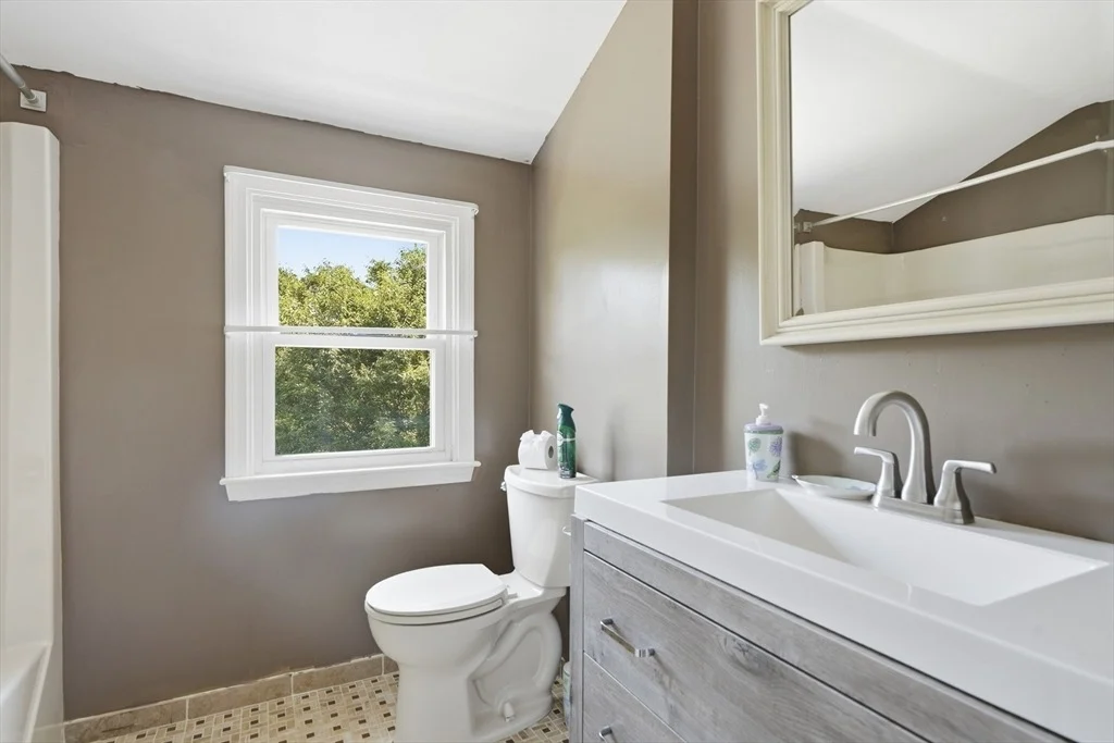 Photo of 7 Sheldon St