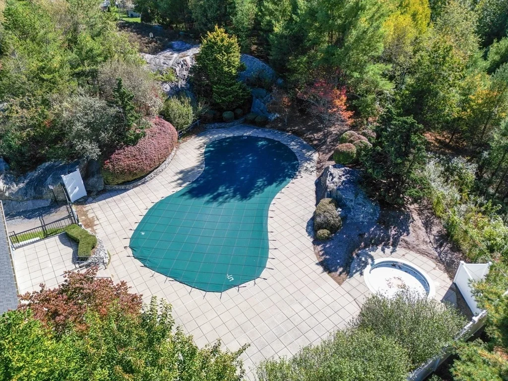 Photo of 5 Tiffney Rd