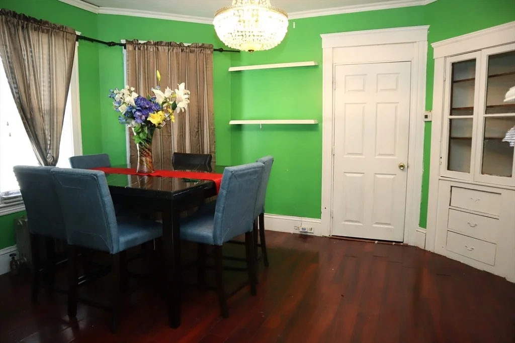 Photo of 81 Pilgrim Ave