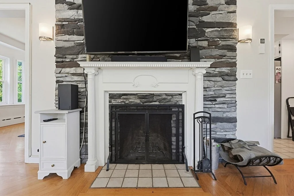 Photo of 9 Commonwealth Ave