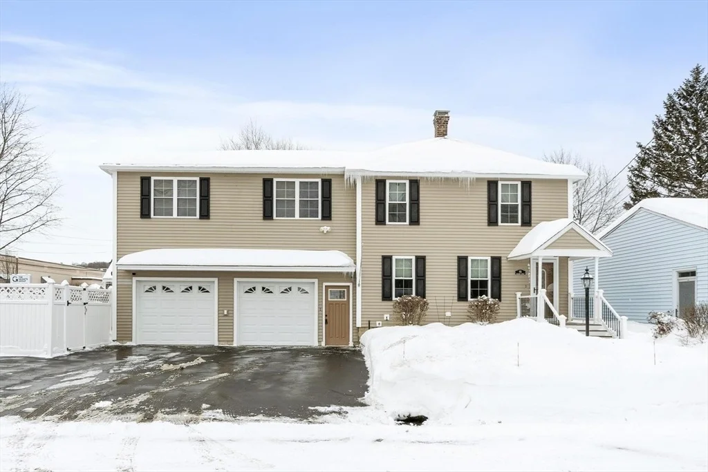 Photo of 93 Benjamin St