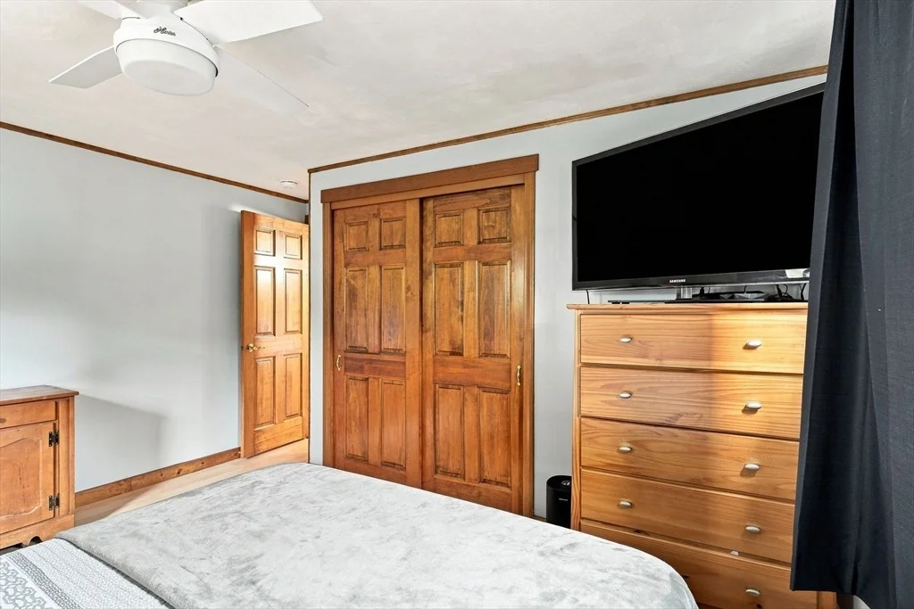 Photo of 68 Feltham Rd