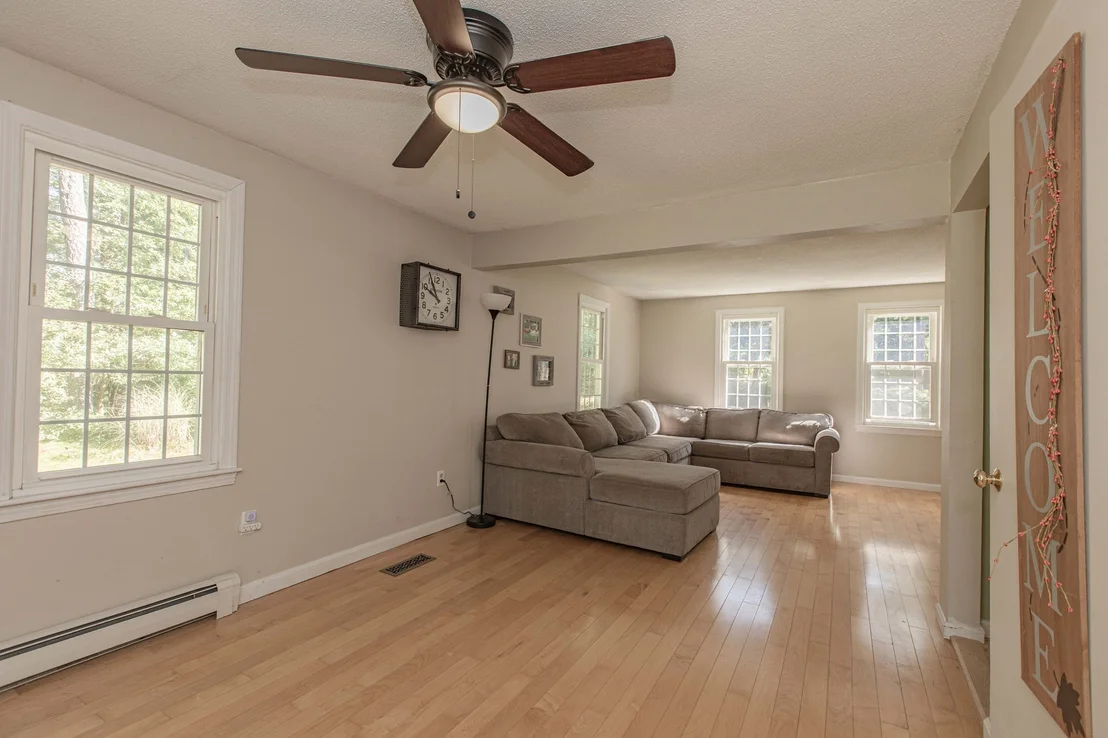 Photo of 133 Walnut Plain Rd