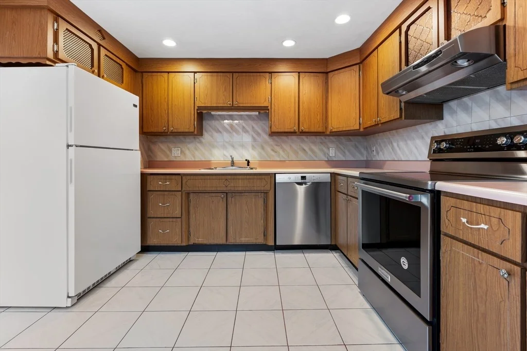 Photo of 303 Forest St