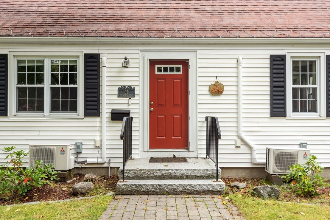 Photo of 35 Jefferson Road