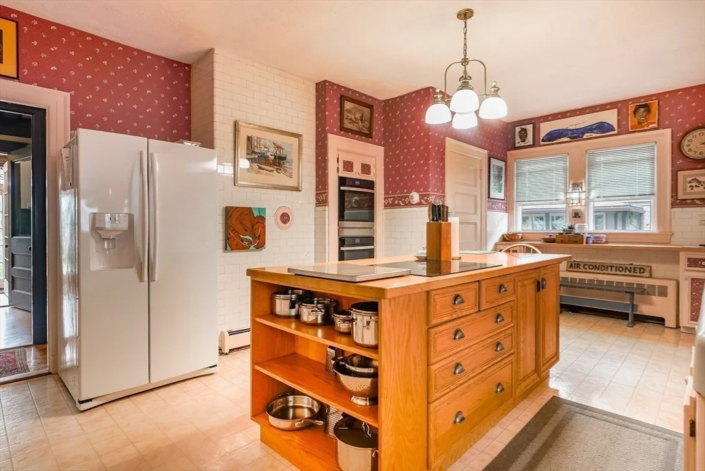 Photo of 707 Highland Ave