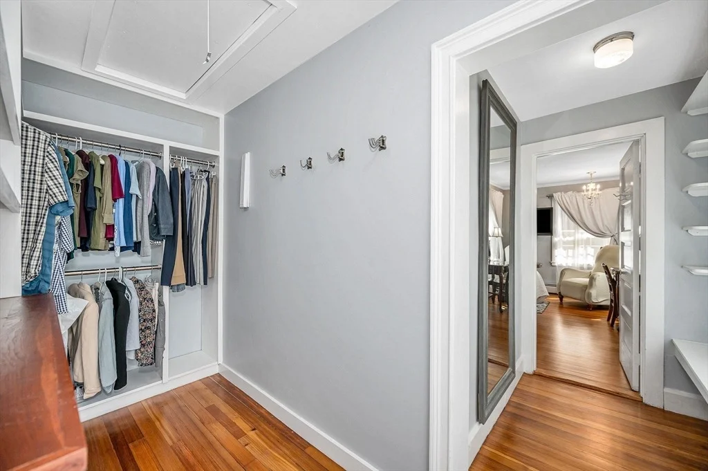 Photo of 30 Riverina Rd