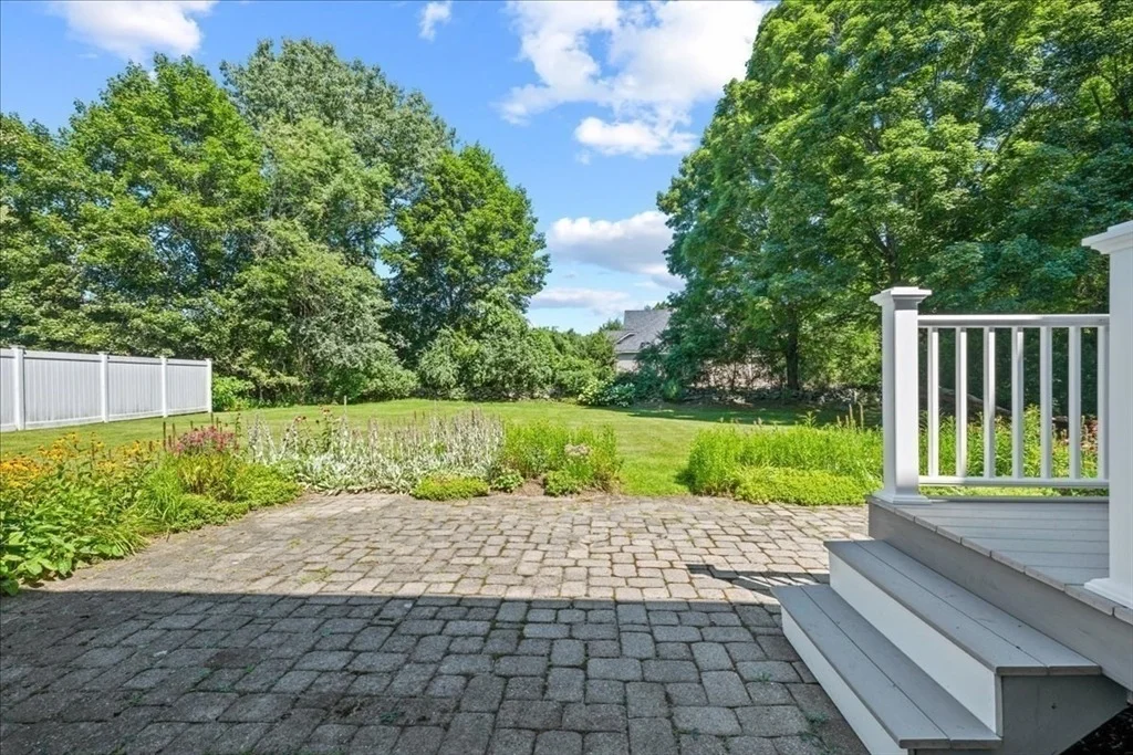 Photo of 9 Hillando Dr
