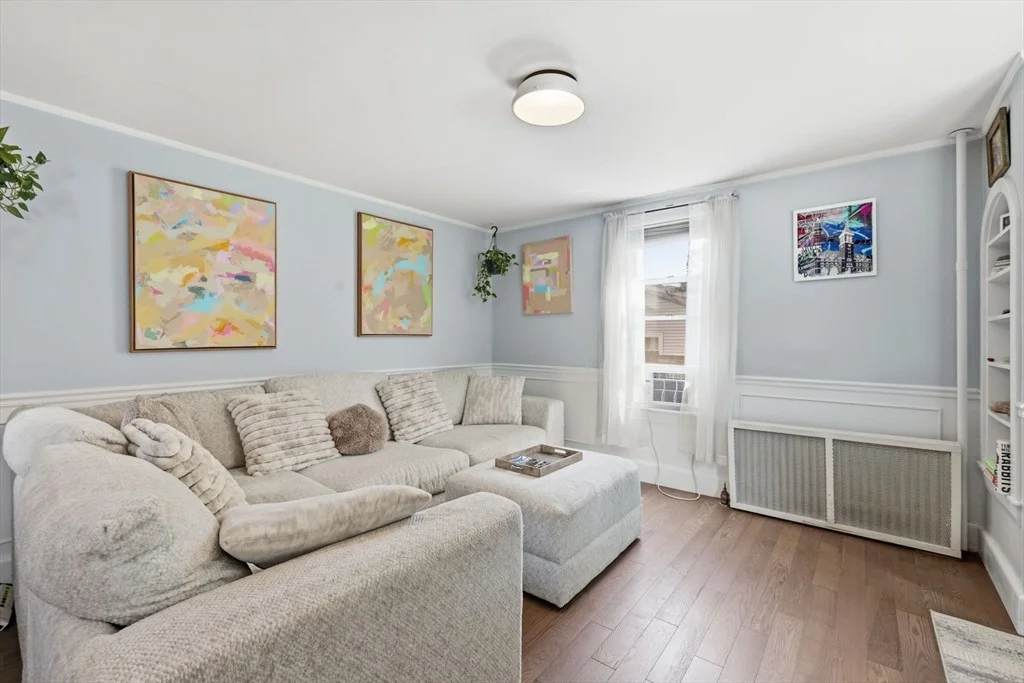 Photo of 9 Munroe St