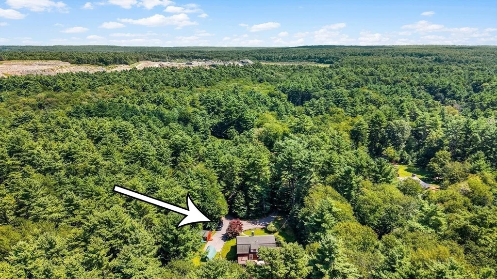 Photo of 2 Wing Ave Ext