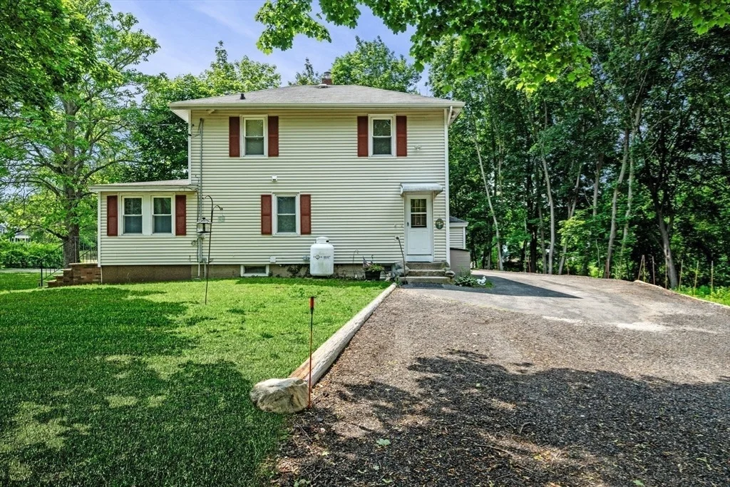 Photo of 123 Forest St