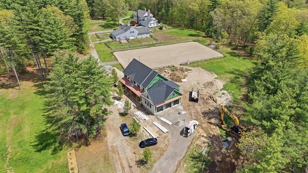 Photo of 28 Deer Run Road
