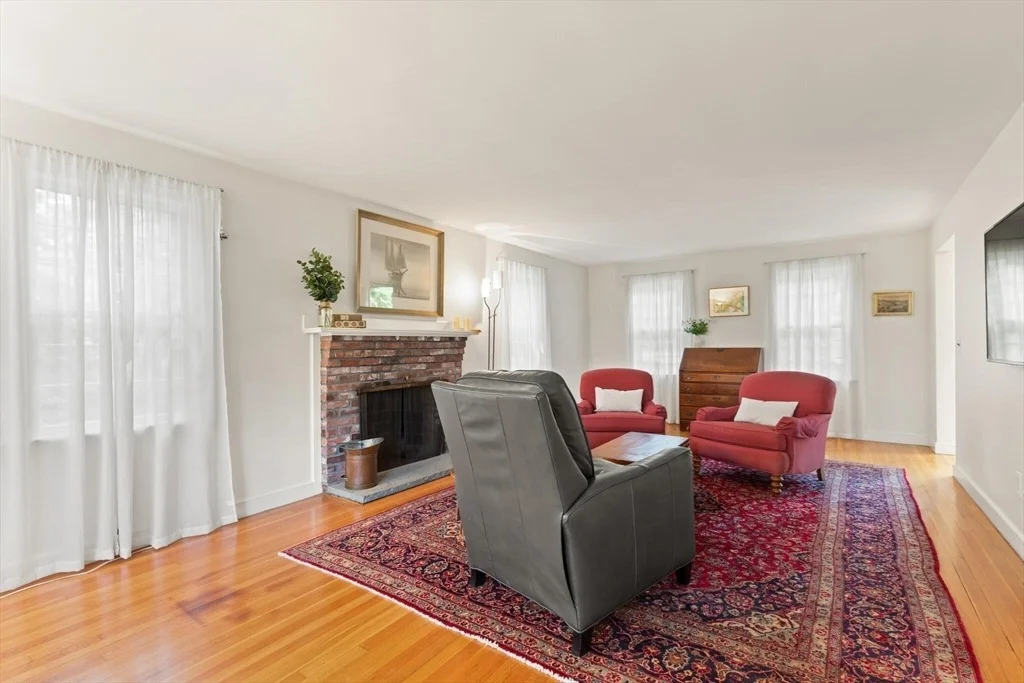 Photo of 18 Sylvan Way
