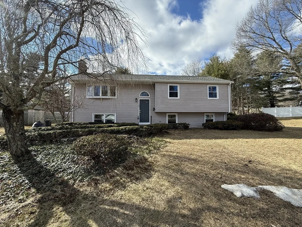 Photo of 105 Duncan Rd