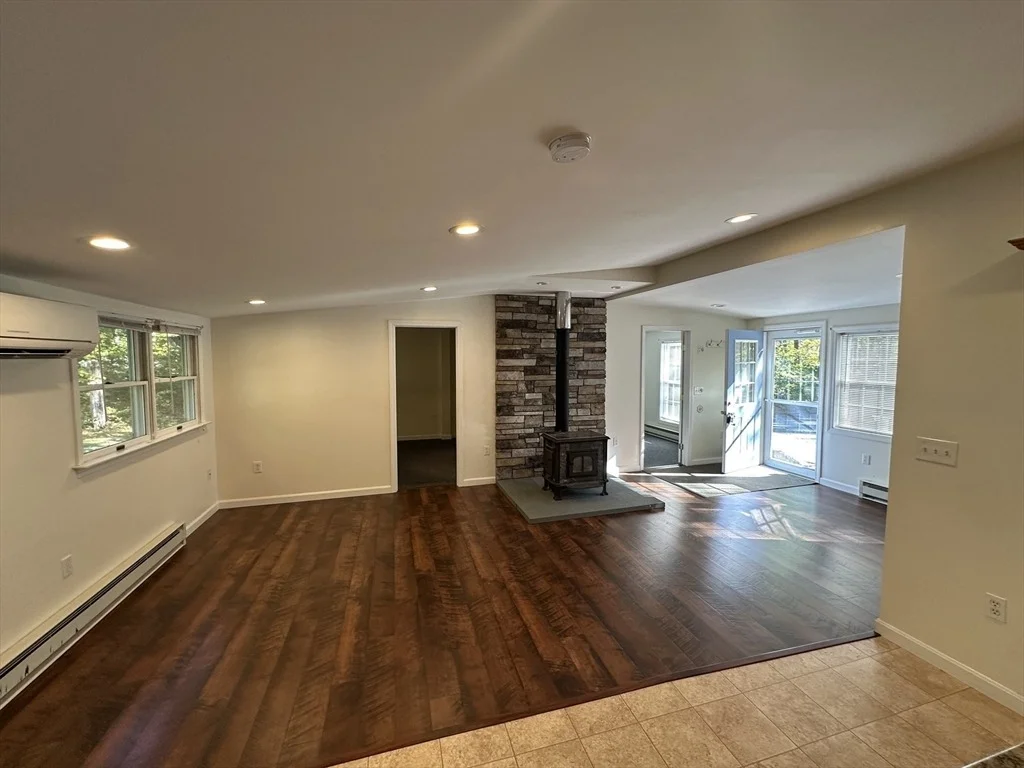 Photo of 4 Highland Ave