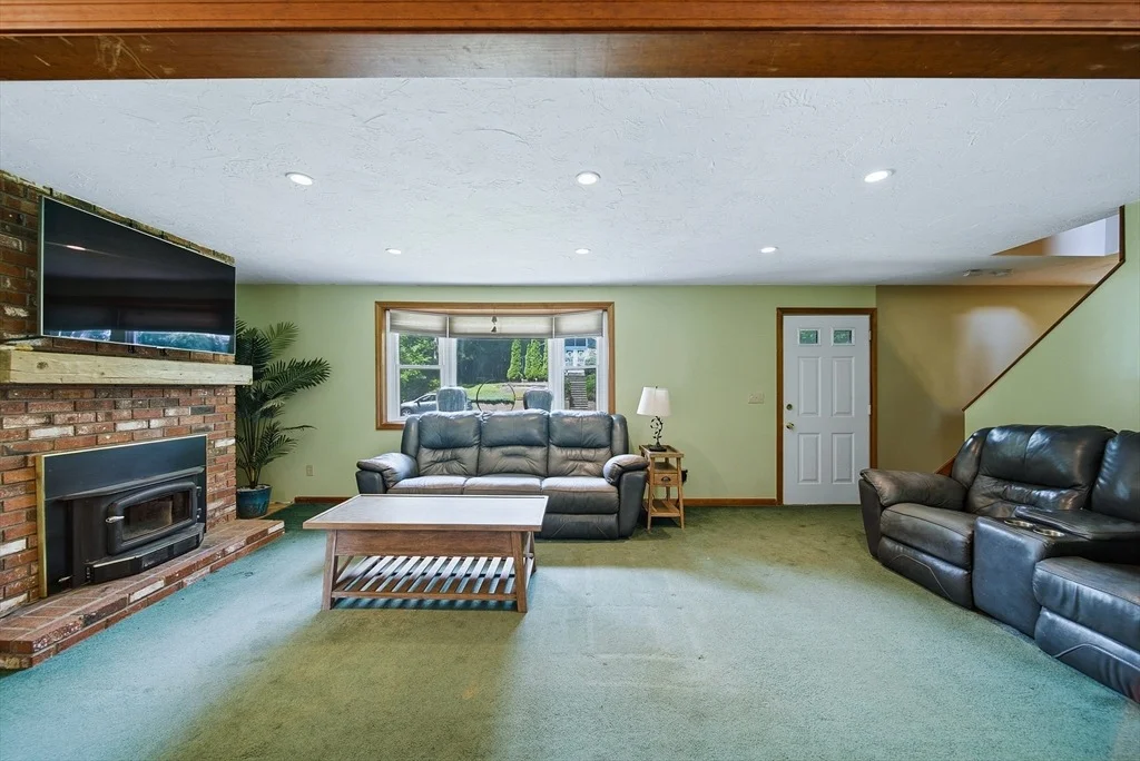 Photo of 2 Birch St