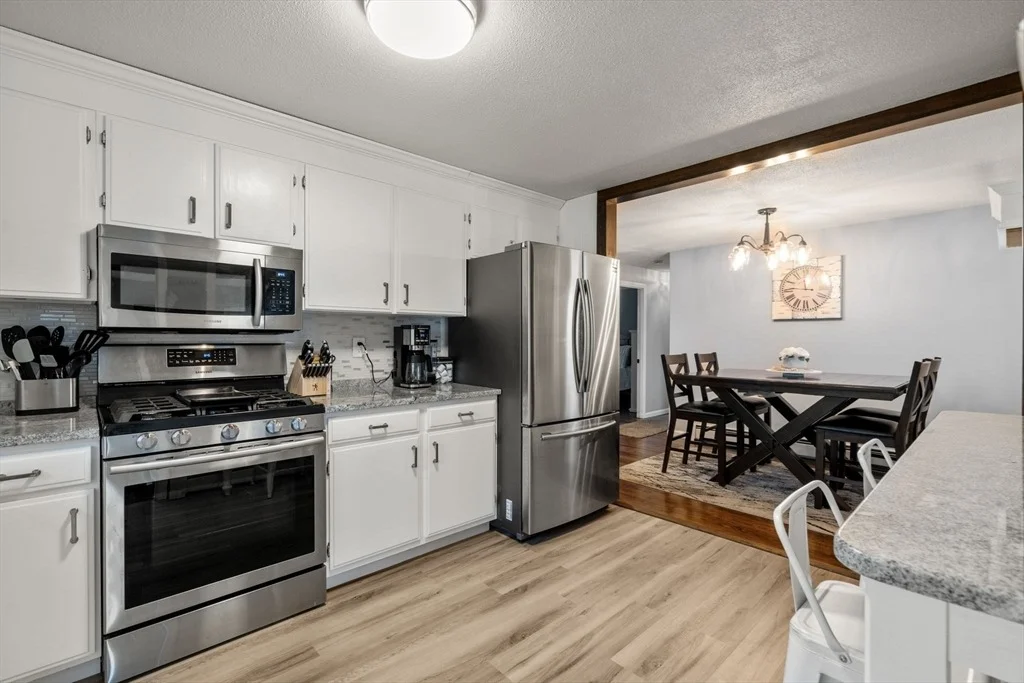 Photo of 12 Crescent Dr