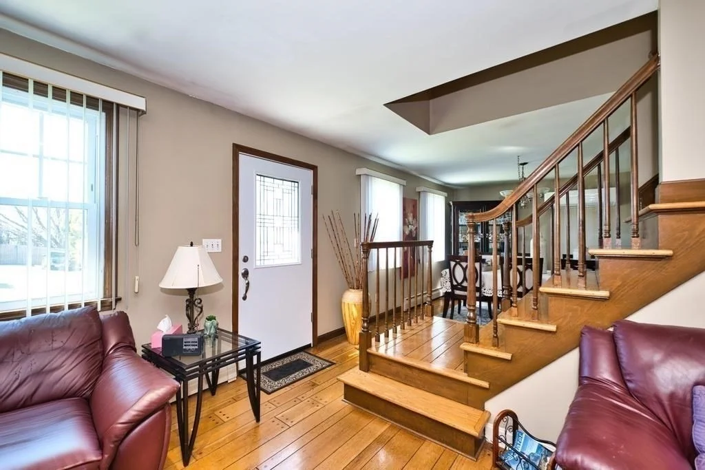 Photo of 70 River Road