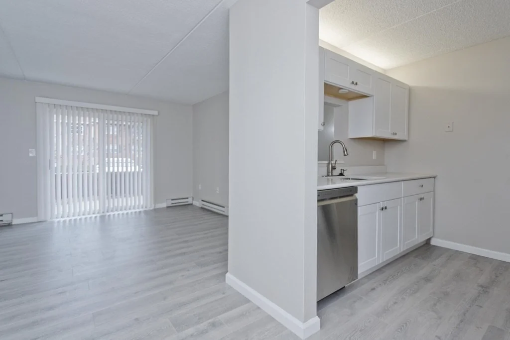Photo of Unit D at 34 Maple Crest Cir