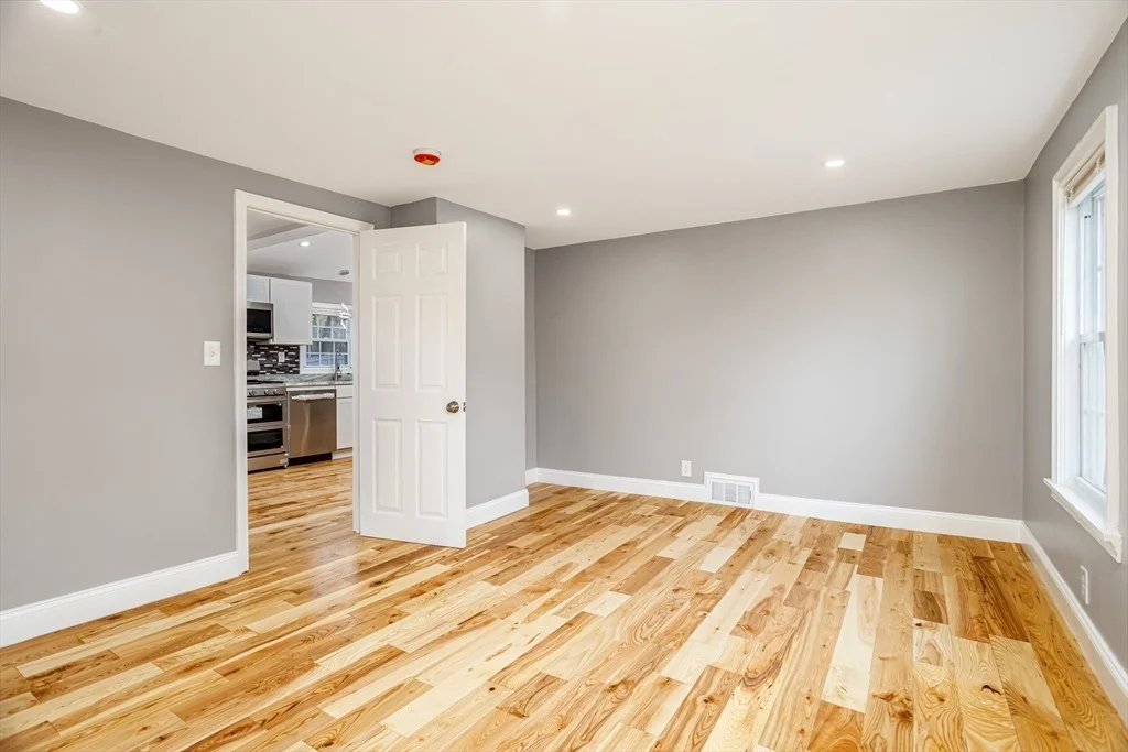 Photo of 104 Youngs Road