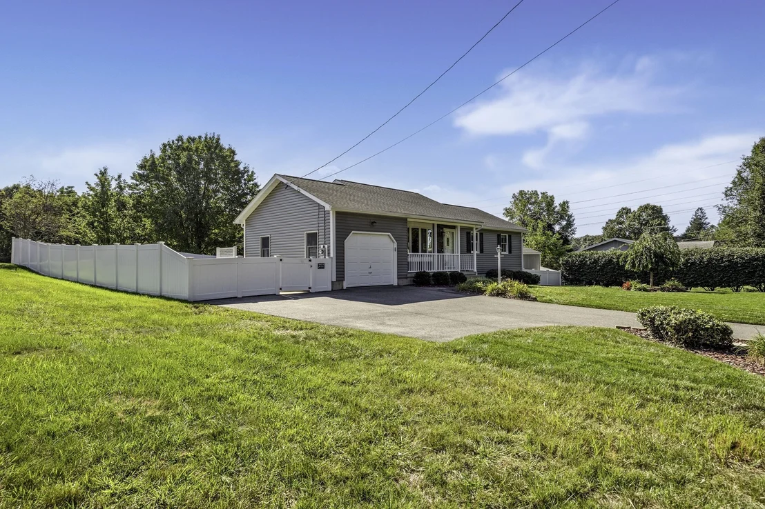 Photo of 488 Sheridan Street