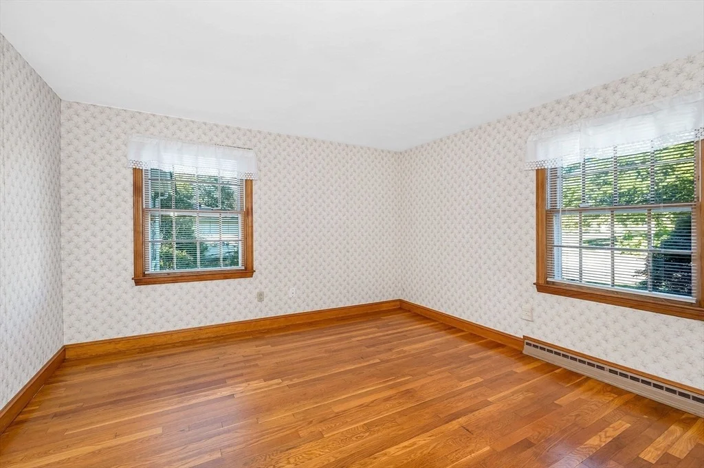 Photo of 342 Old Marsh Hill Rd