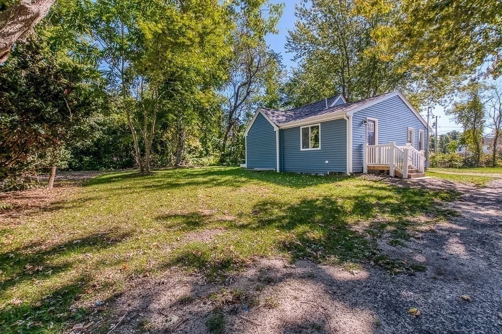 Photo of 2838 Cranberry Hwy