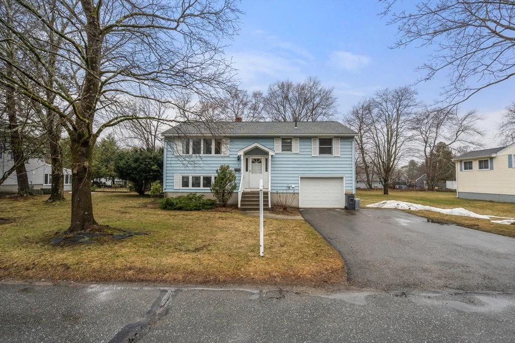 Photo of 6 Nancy Cir