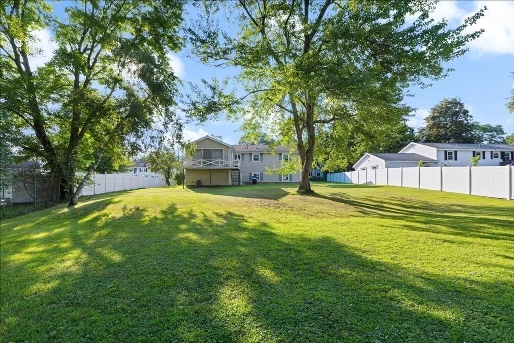 Photo of 15 Blue Jay Avenue