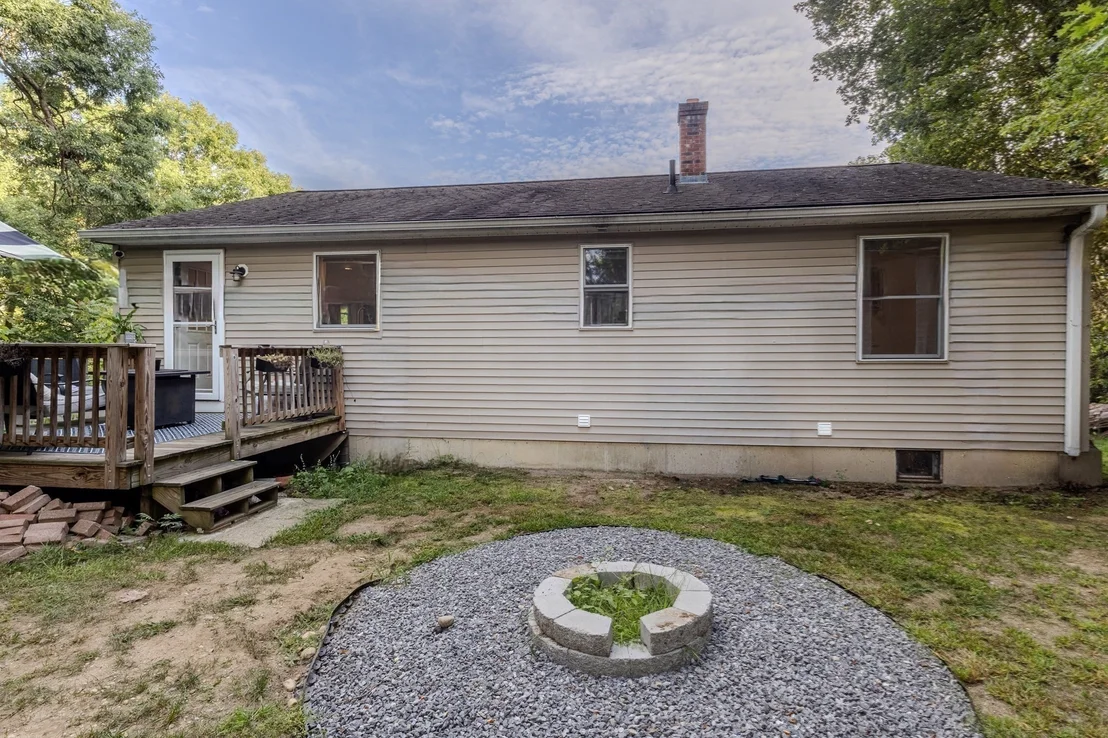 Photo of 91 Wendell St