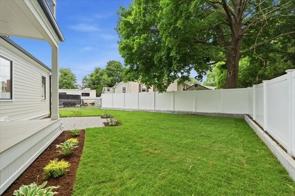 Photo of 262 River St