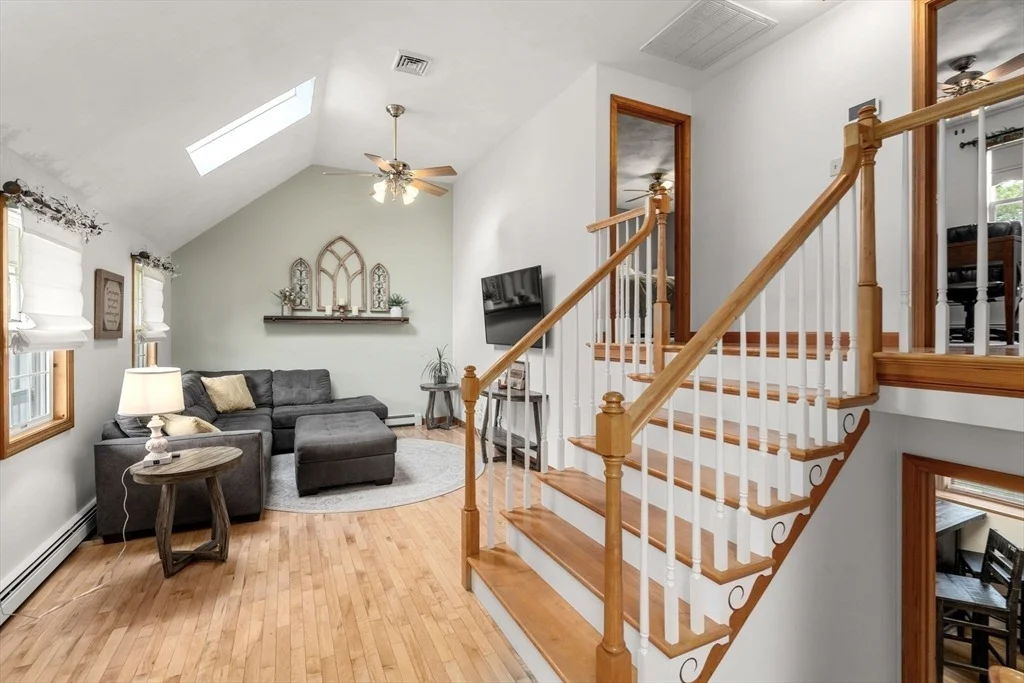 Photo of 77 Gregory Dr