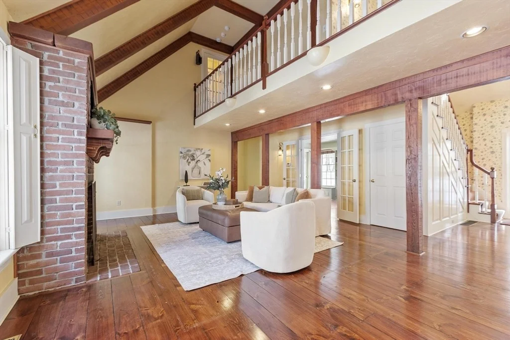 Photo of 23 Tahanto Trail