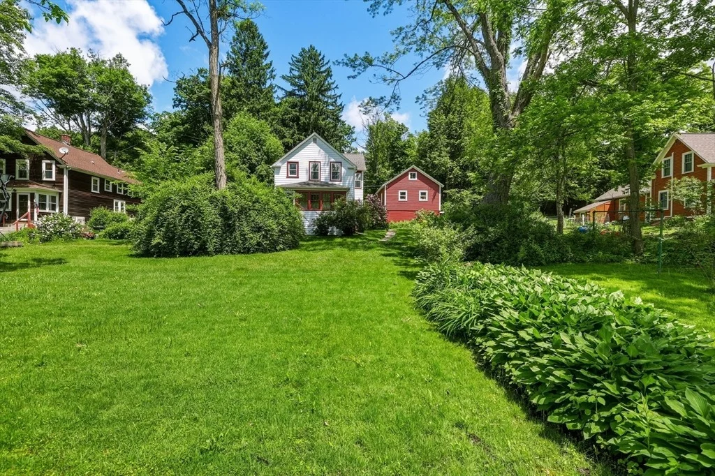 Photo of 43 Garage Rd