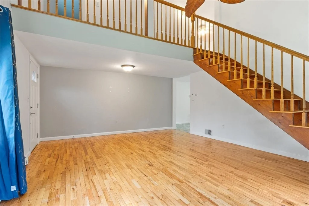 Photo of 90 Royalston Rd