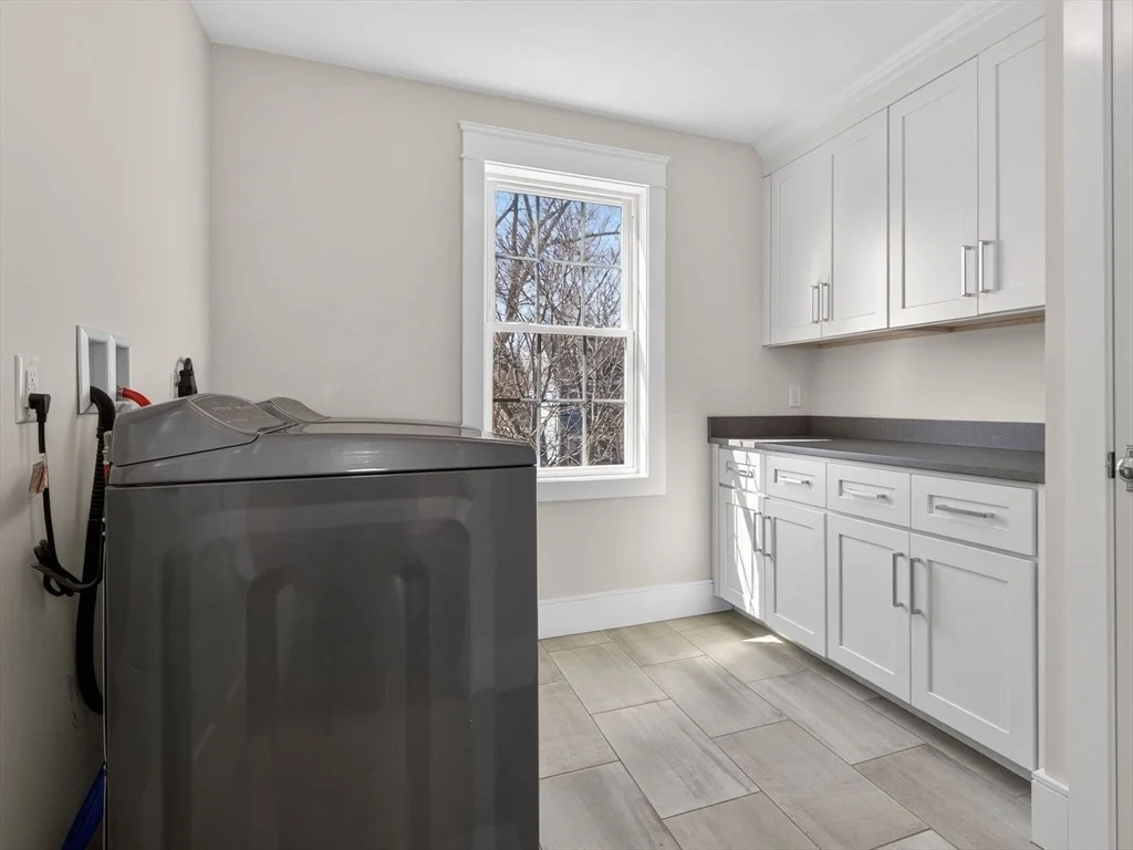 Photo of 16 Fairview Ave