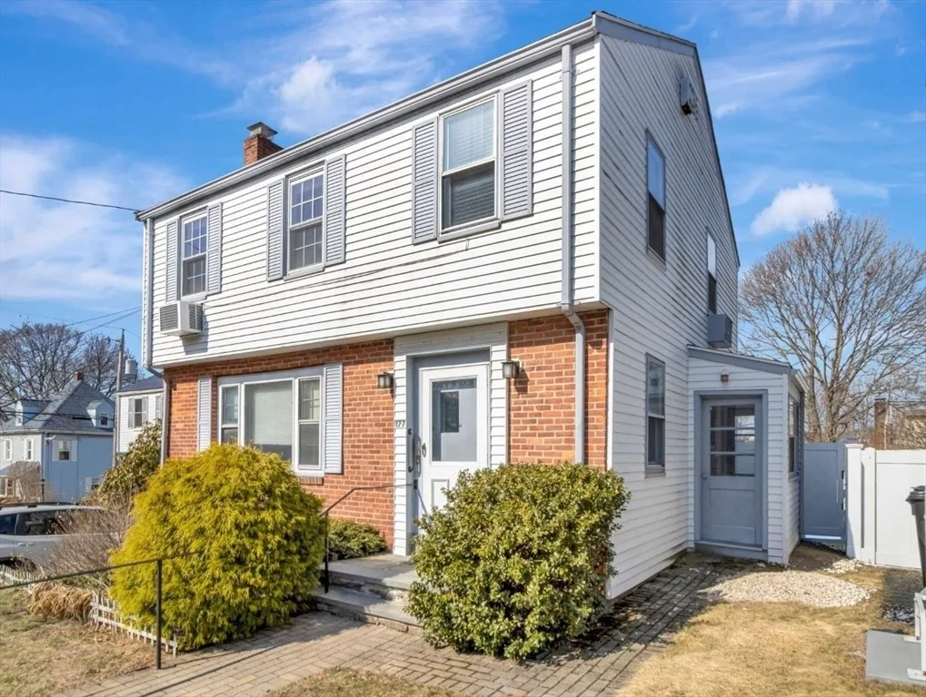 Photo of 177 Cherry St