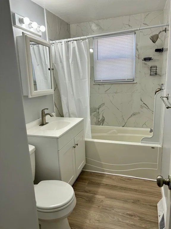 Photo of 42 Talmadge Dr
