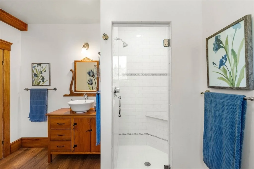 Photo of 165 Gleasondale Road