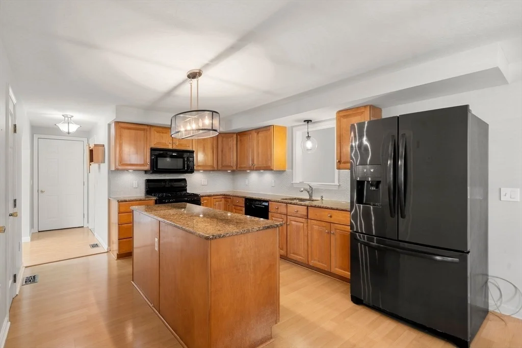 Photo of 35 Nelson Dr