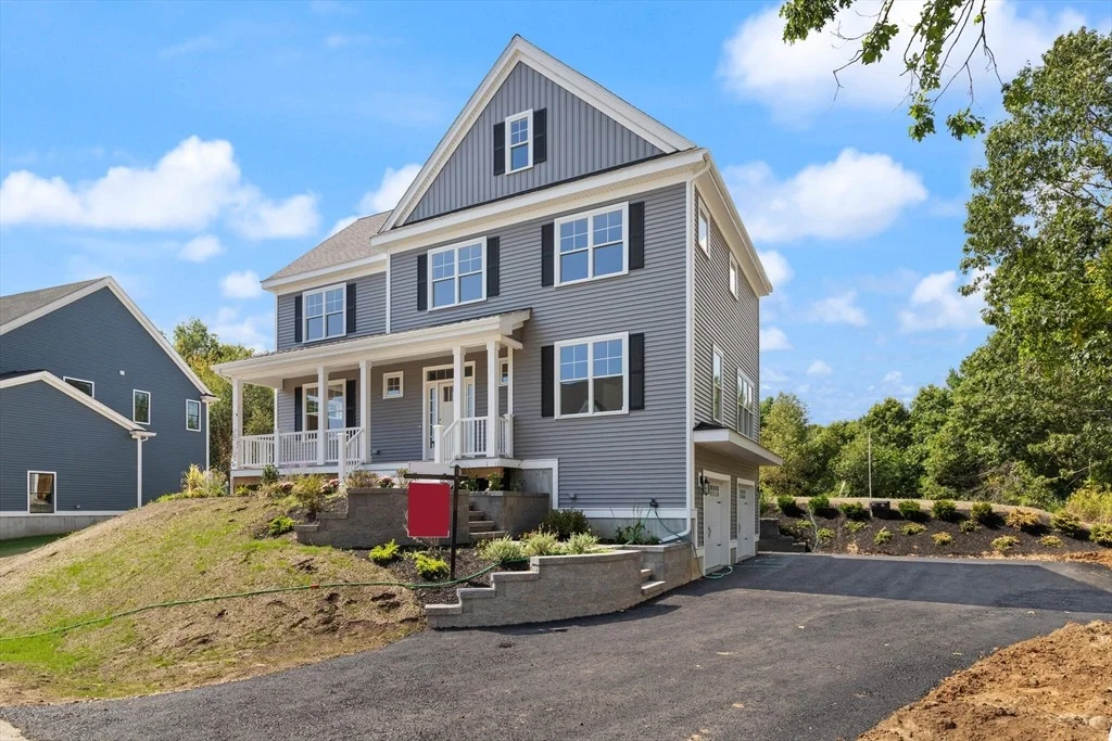 Photo of 66  2 Parish Rd.