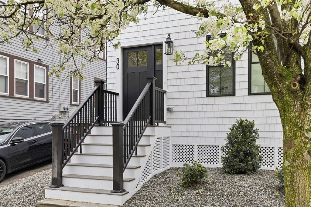 Photo of 30 Waverly Ave