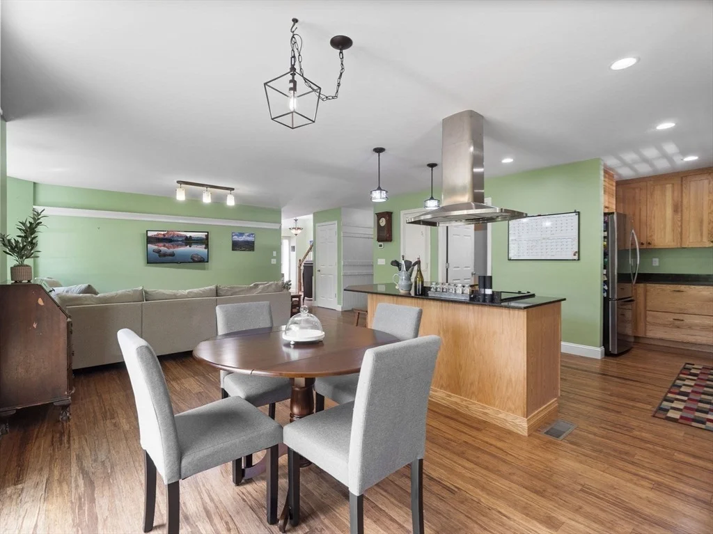 Photo of 121 Culver Rd