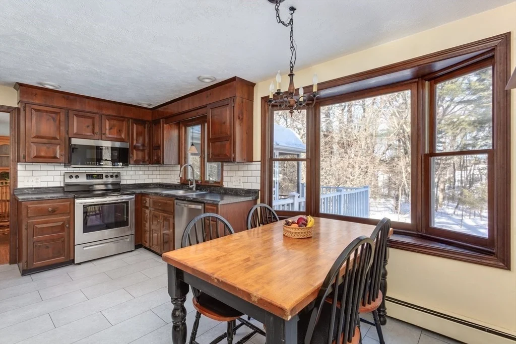Photo of 75 Jordan Road