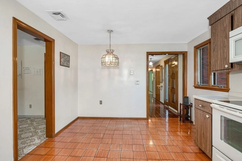Photo of 9 Seneca Drive
