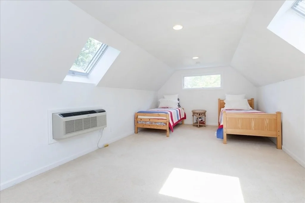 Photo of 8 Millbrook Lane