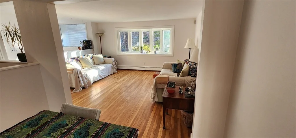 Photo of 48 Spring Ln
